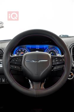 کرایسلەر 300